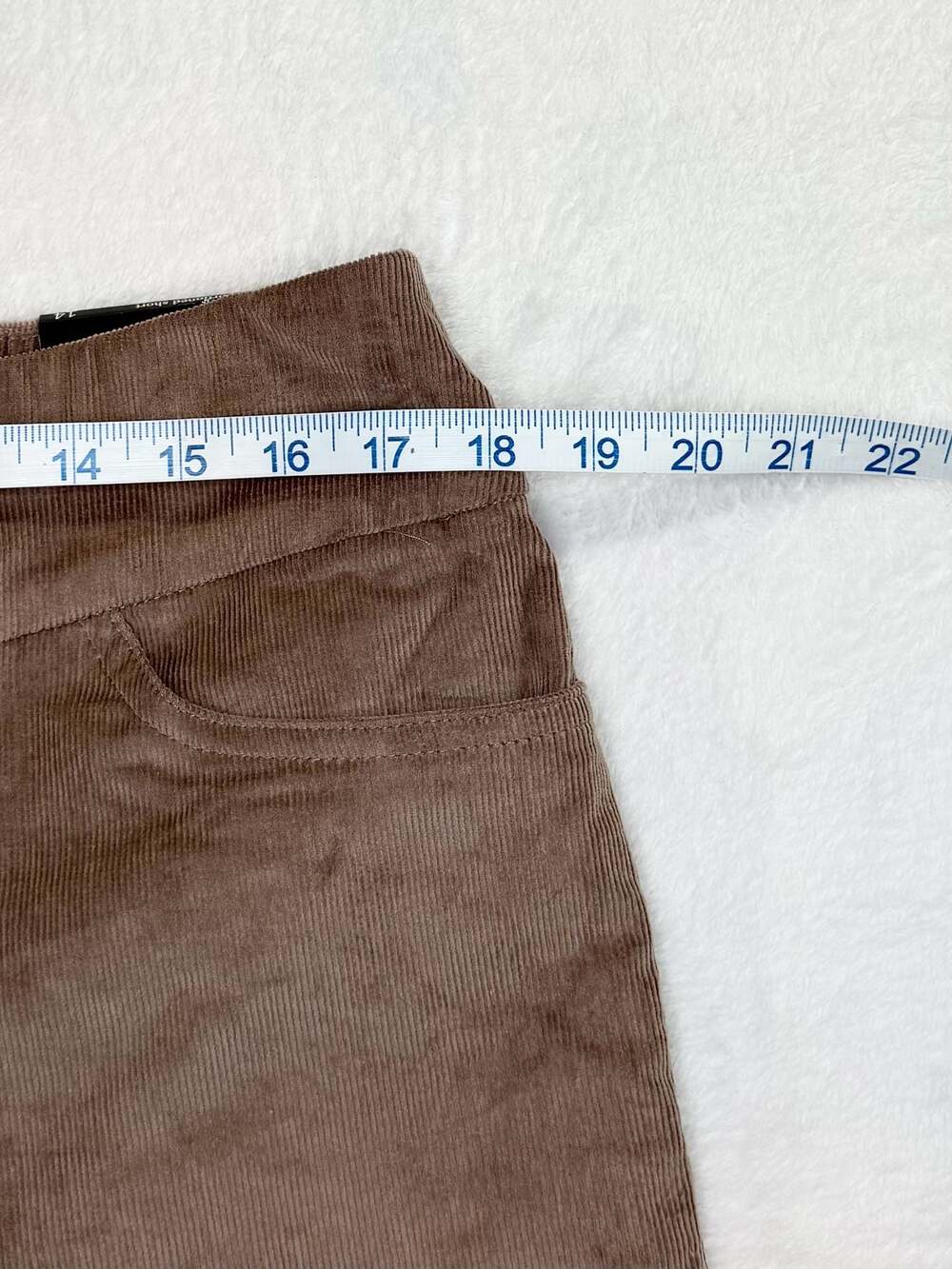 Alfred Dunner Telluride Women’s Brown Corduroy Modern Fit Pant Size 14 - Picture 6 of 7